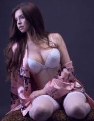 Halkalı Escort Bomba
